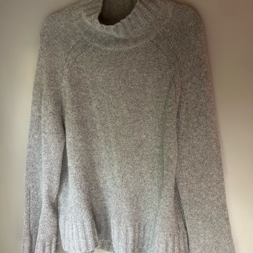 360 Cashmere Light Gray Turtleneck Sweater